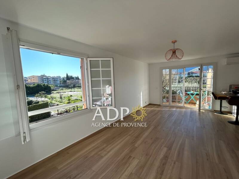 Maison à louer, 48m², PEGOMAS