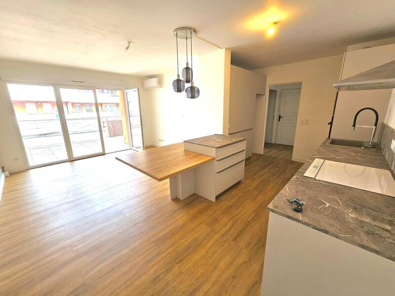 Maison à louer, 59m², MARSEILLE 12E