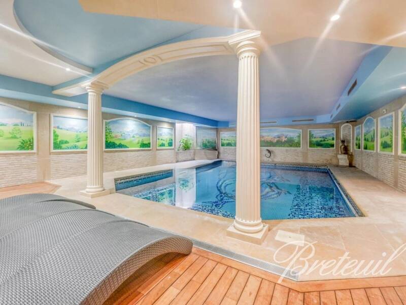 Maison à vendre, 700m², NOGENT SUR MARNE