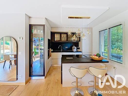 Appartement à vendre 399 000 € 3 pièces 2 chambres 67 m² 1er étage Archamps 74160