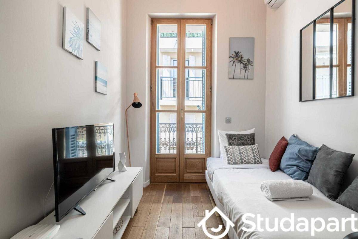 Maison à louer, 28m², CANNES