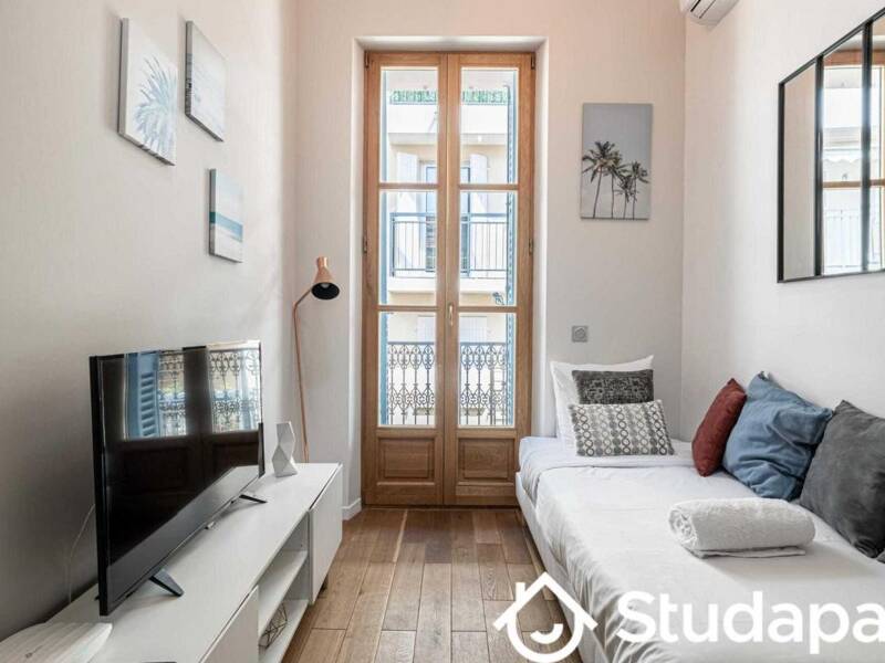Maison à louer, 28m², CANNES