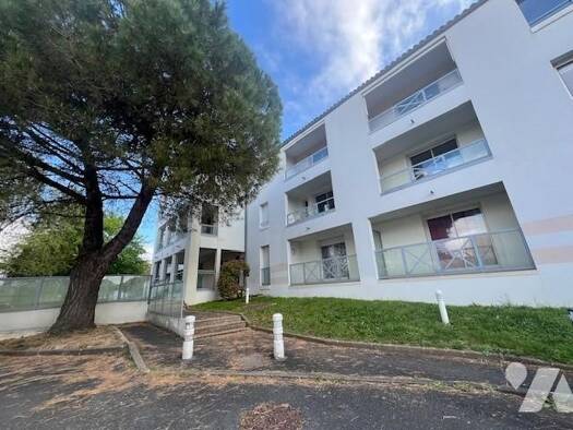 Appartement à vendre 115 500 € 2 pièces 1 chambre 39 m² 1er étage Niort 79000