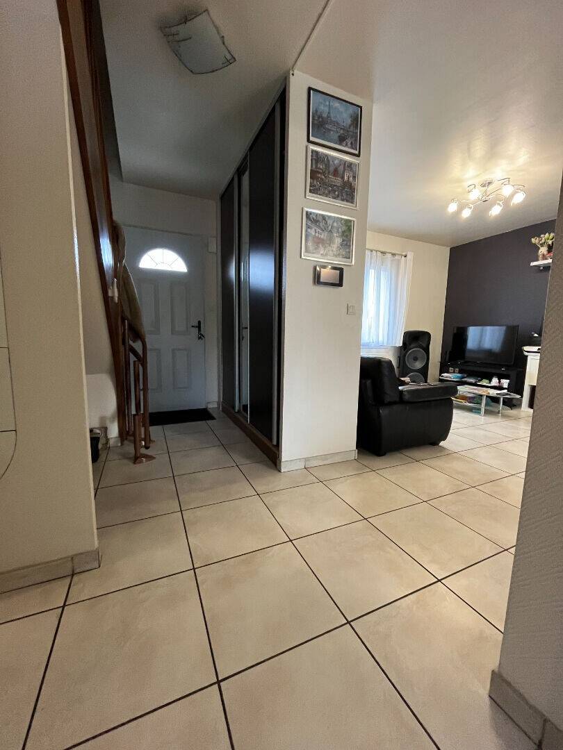 Maison à vendre, 136m², FUSSY