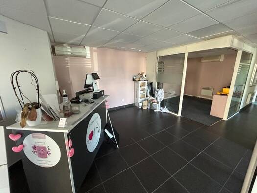 Local commercial à vendre 79 000 € 284 m² de surface de vente Chabris 36210