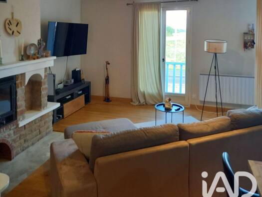 Maison à vendre 169 000 € 7 pièces 4 chambres 176 m² 1 346 m² de terrain Tracy-sur-Loire 58150