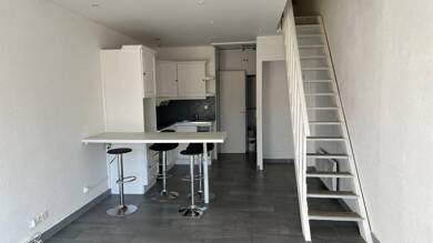 Villa à vendre 265 000 € 3 pièces 2 chambres 48 m² Les Picotieres-Poussaraque-La Milhiere Sanary-sur-Mer 83110