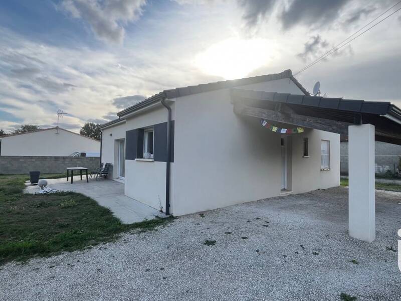 Maison à vendre, 96m², ROULLET SAINT ESTEPHE