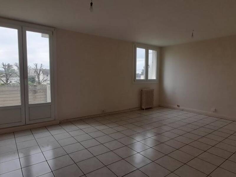 Maison à louer, 62m², SAINT AMAND MONTROND