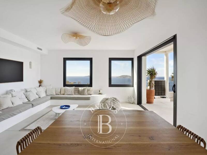 Maison à louer, 130m², MARSEILLE 7E