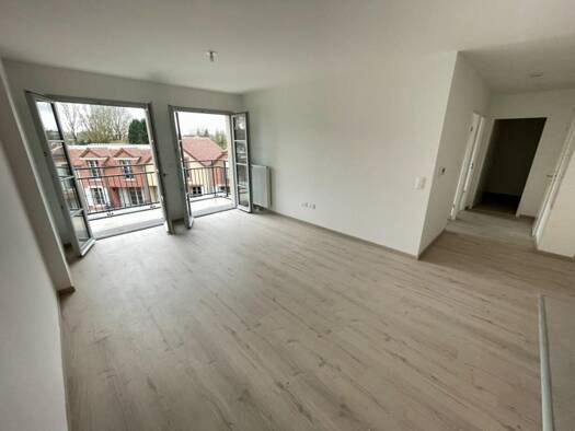 Appartement à louer 968 € 3 pièces 2 chambres 59 m² 3ème étage Bellicart Compiègne 60200