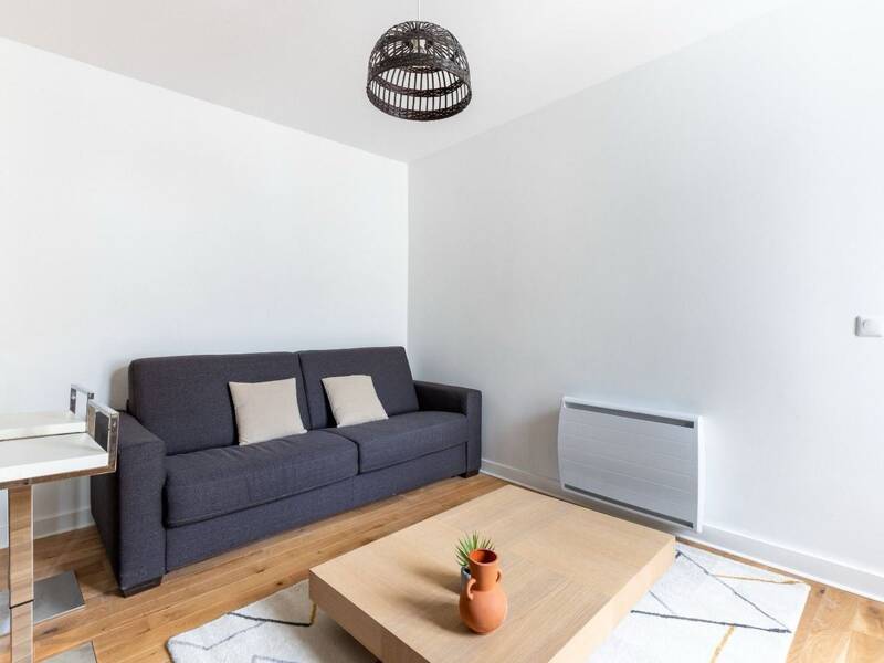 Maison à louer, 45m², PARIS 18E