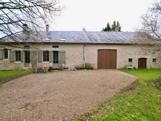 Maison à vendre 276 000 € 5 pièces 3 chambres 137 m² 1 835 m² de terrain Dun-les-Places 58230