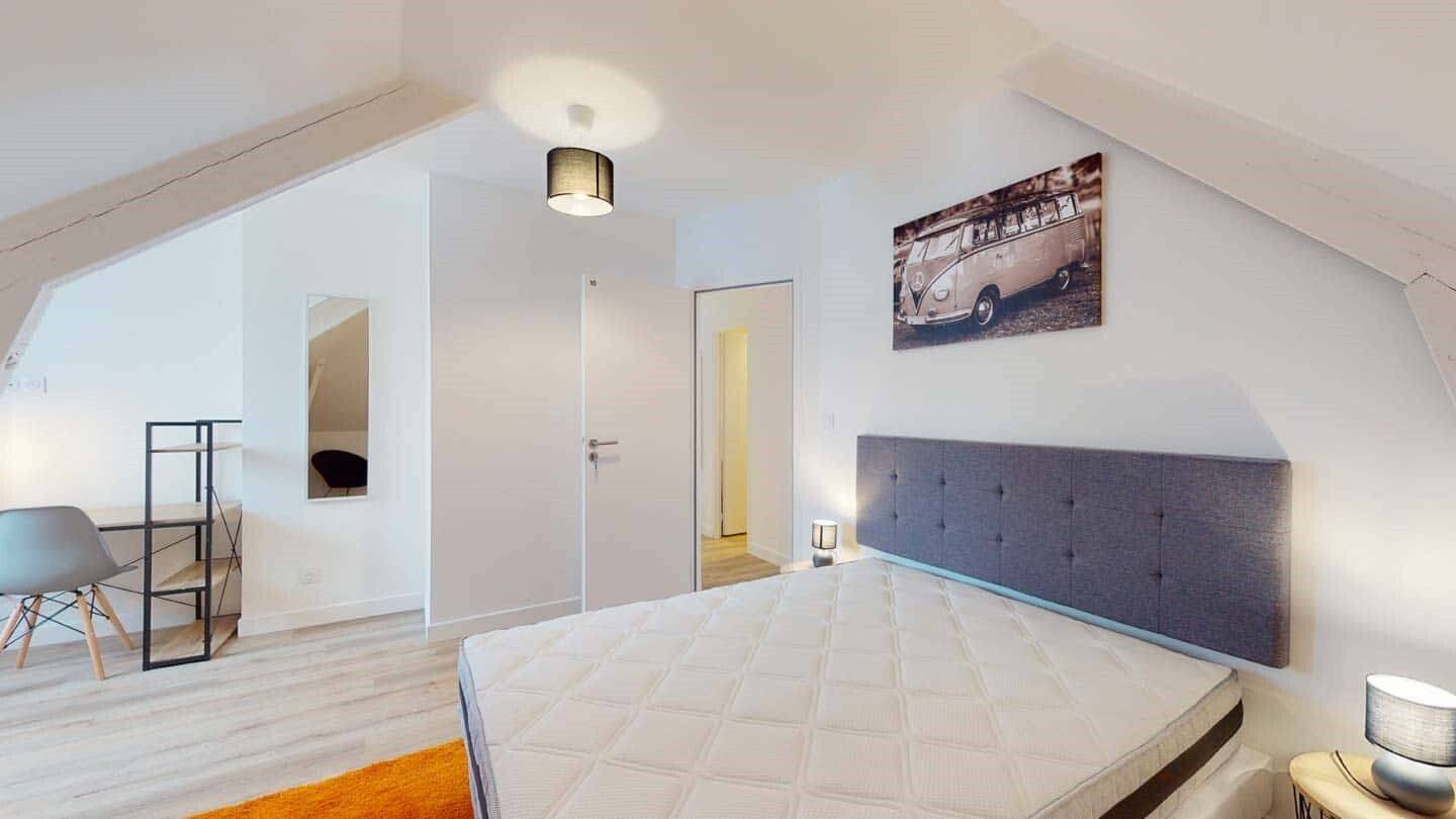 Room in Avenue d'Auray, Nantes for 300 m² with 11 bedrooms - Col — 6
