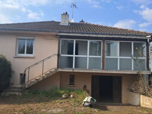 Maison à vendre 89 000 € 3 pièces 2 chambres 86 m² 1 168 m² de terrain Damerey 71620