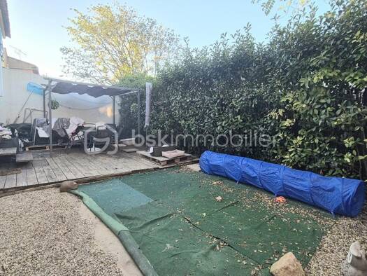 Appartement à vendre 228 000 € 3 pièces 2 chambres 57,1 m² RDC/2 Puget-Ville 83390