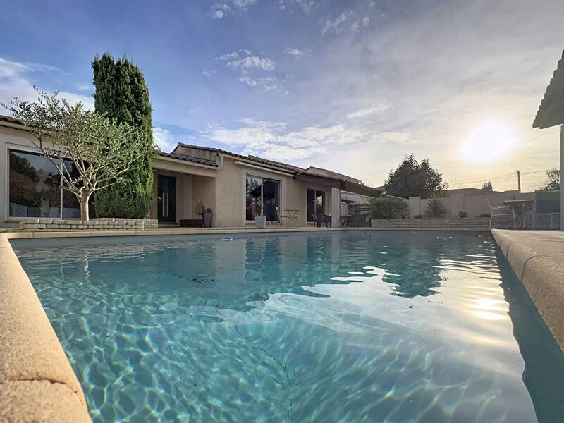 Maison à vendre, 121m², AUBAGNE