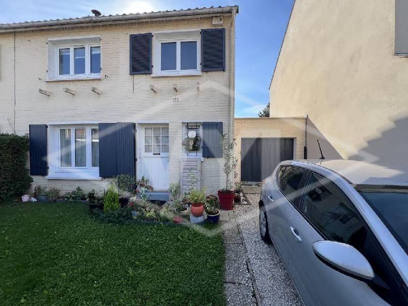 Maison à vendre, 90m², COMBS LA VILLE