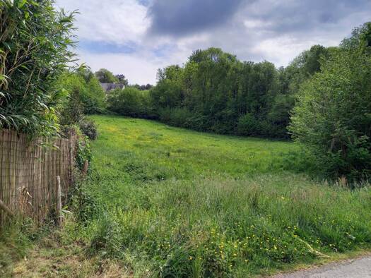 Terrain constructible à vendre 180 000 € 2 200 m² de terrain Larré 56230