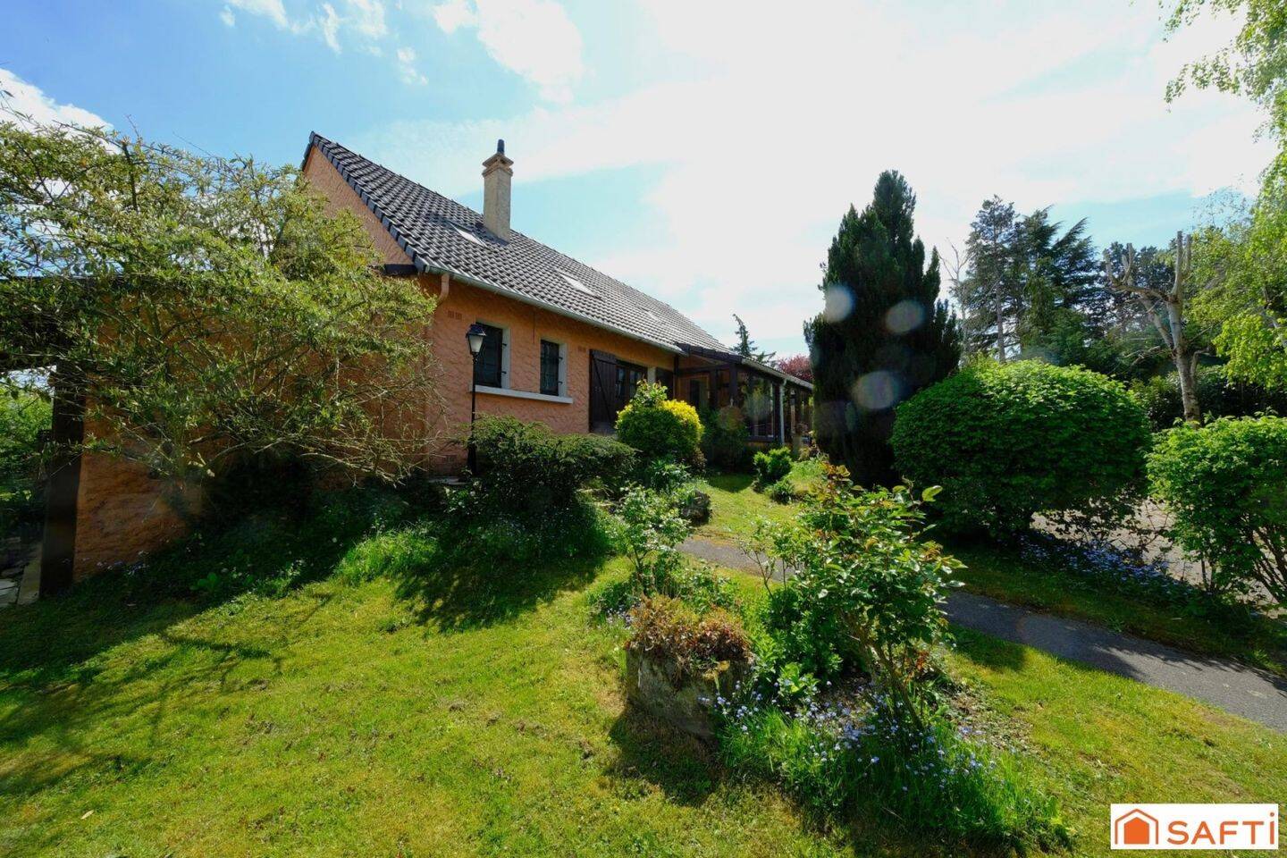 Maison à vendre, 142m², SAINT CYR SOUS DOURDAN