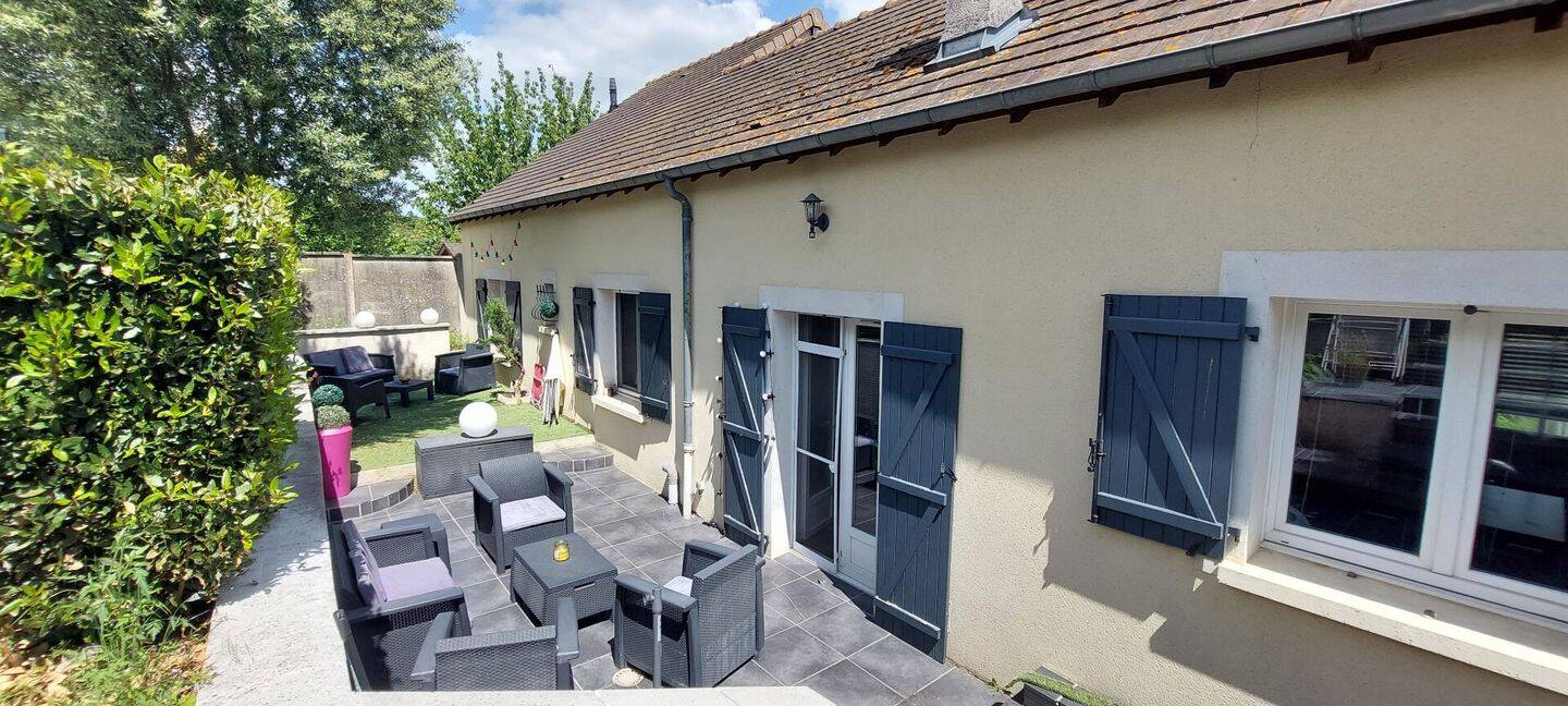 Maison à vendre, 115m², MEZIERES SUR SEINE