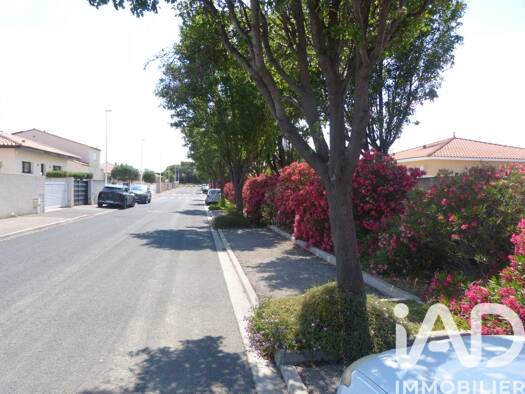 Maison de plain-pied à vendre 349 000 € 5 pièces 3 chambres 110 m² 805 m² de terrain Saint Assiscle-Mailloles Perpignan 66000