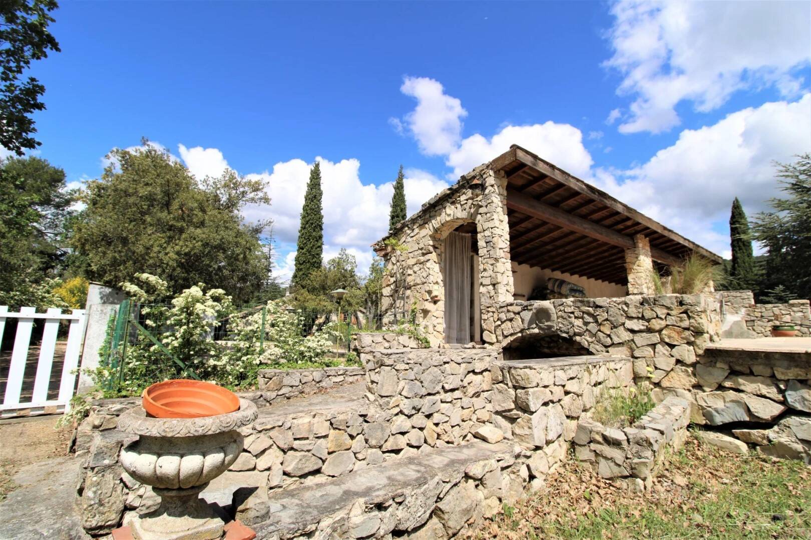 Maison à vendre, 190m², LA ROQUEBRUSSANNE
