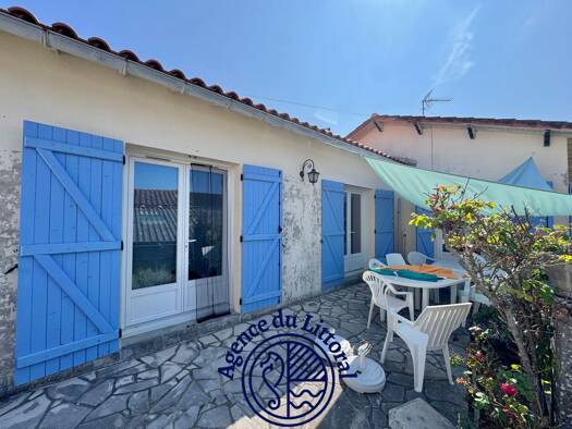 Maison à vendre 298 800 € 6 pièces 5 chambres 112,42 m² 493 m² de terrain Saint-Georges-de-Didonne 17110