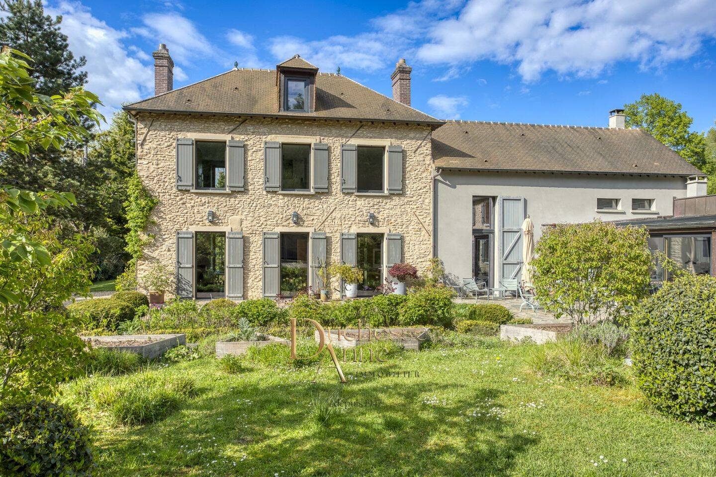 Maison à vendre, 350m², SAINT LEGER EN YVELINES