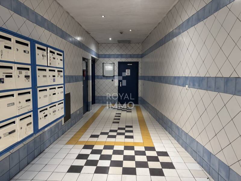 Maison à vendre, 18m², TOULON