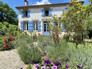 Maison à vendre 795 000 € 10 pièces 6 chambres 400 m² 8 500 m² de terrain Saint-Sever 40500