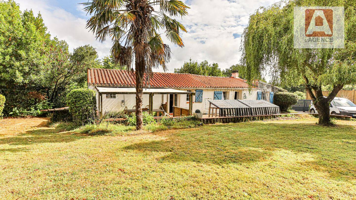 Maison à vendre, 79m², SAINT MAIXENT SUR VIE