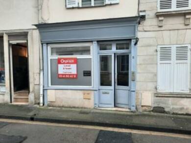 Espace bureau à louer 700 € 16 m² de bureaux Compiegne 60200