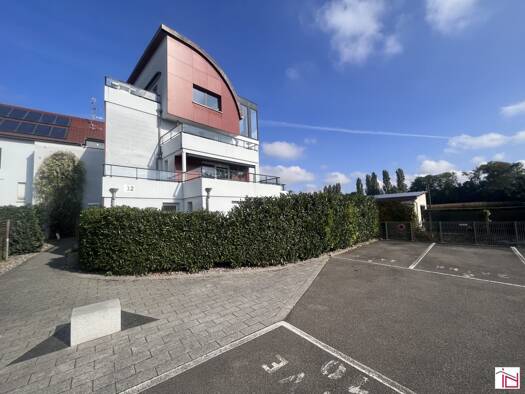 Appartement à vendre 364 000 € 5 pièces 3 chambres 109,5 m² RDC/4 Hégenheim 68220