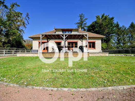 Maison à vendre 262 500 € 4 pièces 3 chambres 118 m² 1 392 m² de terrain Saint-Blimont 80960