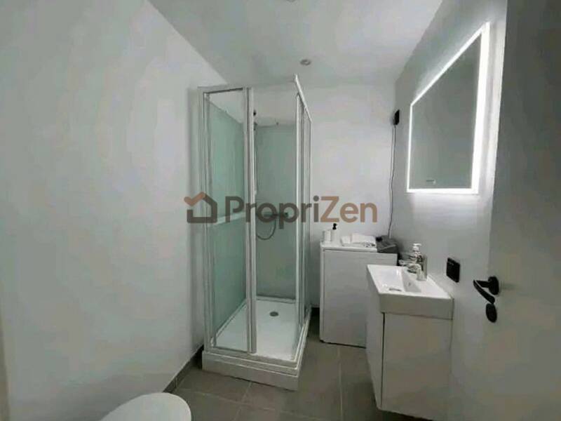 Maison à louer, 20m², PARIS 8E