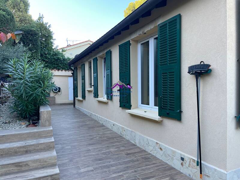 Maison à vendre, 100m², ROQUEBRUNE CAP MARTIN