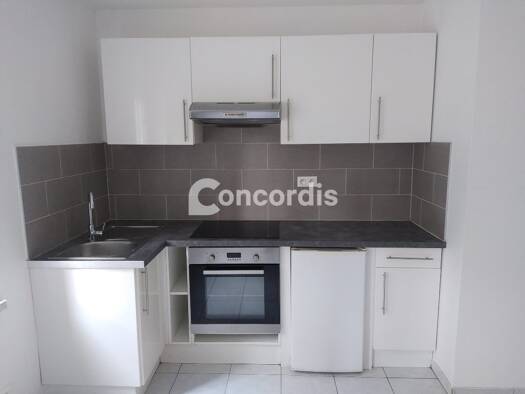 Appartement à louer 560 € 2 pièces 1 chambre 45,3 m² Étage 2/3 Centre Ville-Felsberg Saint-Avold 57500