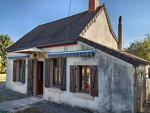 Maison à vendre 54 000 € 3 pièces 2 chambres 70 m² 900 m² de terrain Braize 03360