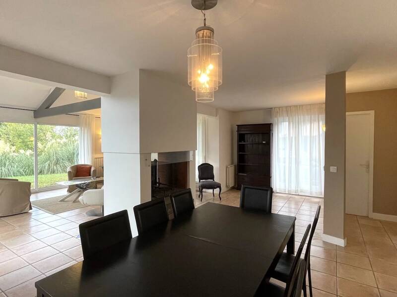 Maison à louer, 127m², BASSUSSARRY