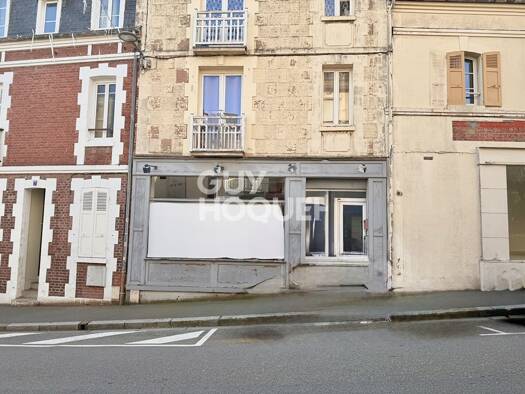 Local commercial à vendre 82 000 € 15 m² de surface de vente Port Littoral-Ville Nord Trouville-sur-Mer 14360