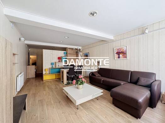 Immeuble à vendre 312 700 € 173 m² Troyes 10000