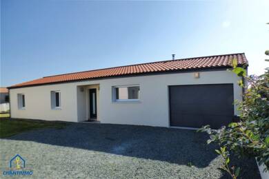 Maison de plain-pied à vendre 220 500 € 4 pièces 3 chambres 86,6 m² 638 m² de terrain Chantonnay 85110