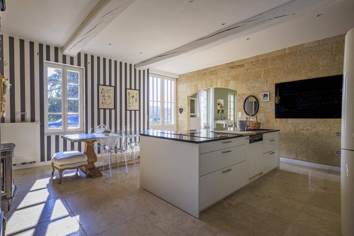 Maison à vendre, 252m², LIBOURNE