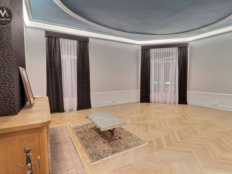 Maison à vendre, 200m², SAINT ETIENNE