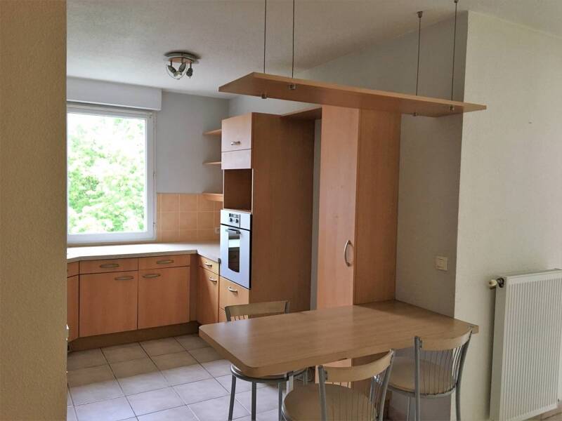 Maison à louer, 64m², SAINT PANTALEON DE LARCHE