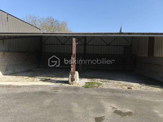 Ferme à vendre 10 000 € 1 pièce 1 chambre 100 m² Champien 80700