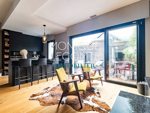 Maison à vendre 1 299 900 € 5 pièces 4 chambres 180 m² 256 m² de terrain Jean-Moulin Le Bouscat 33110