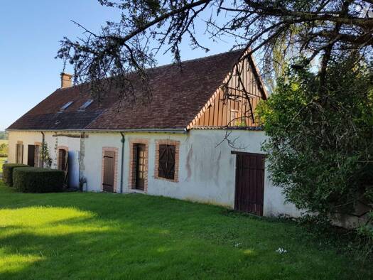 Maison à vendre 168 640 € 6 pièces 3 chambres 140 m² 48 638 m² de terrain Maray 41320