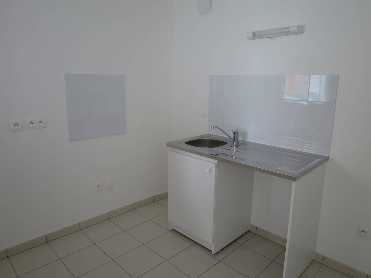 Maison à louer, 59m², COURCOURONNES